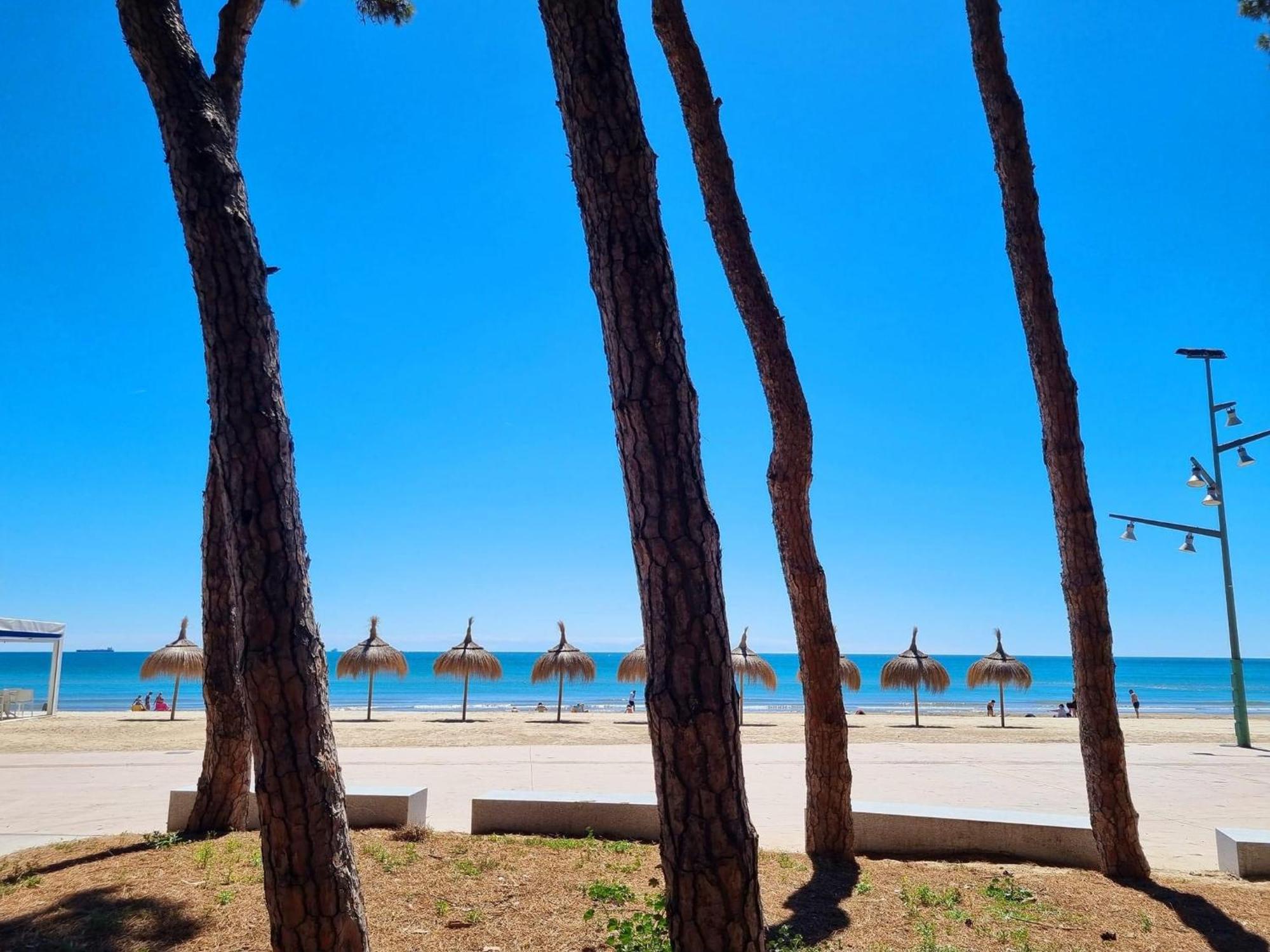 Apartbeach Golden I Muy Luminoso Junto Playa Y Climatizado Салоу Экстерьер фото