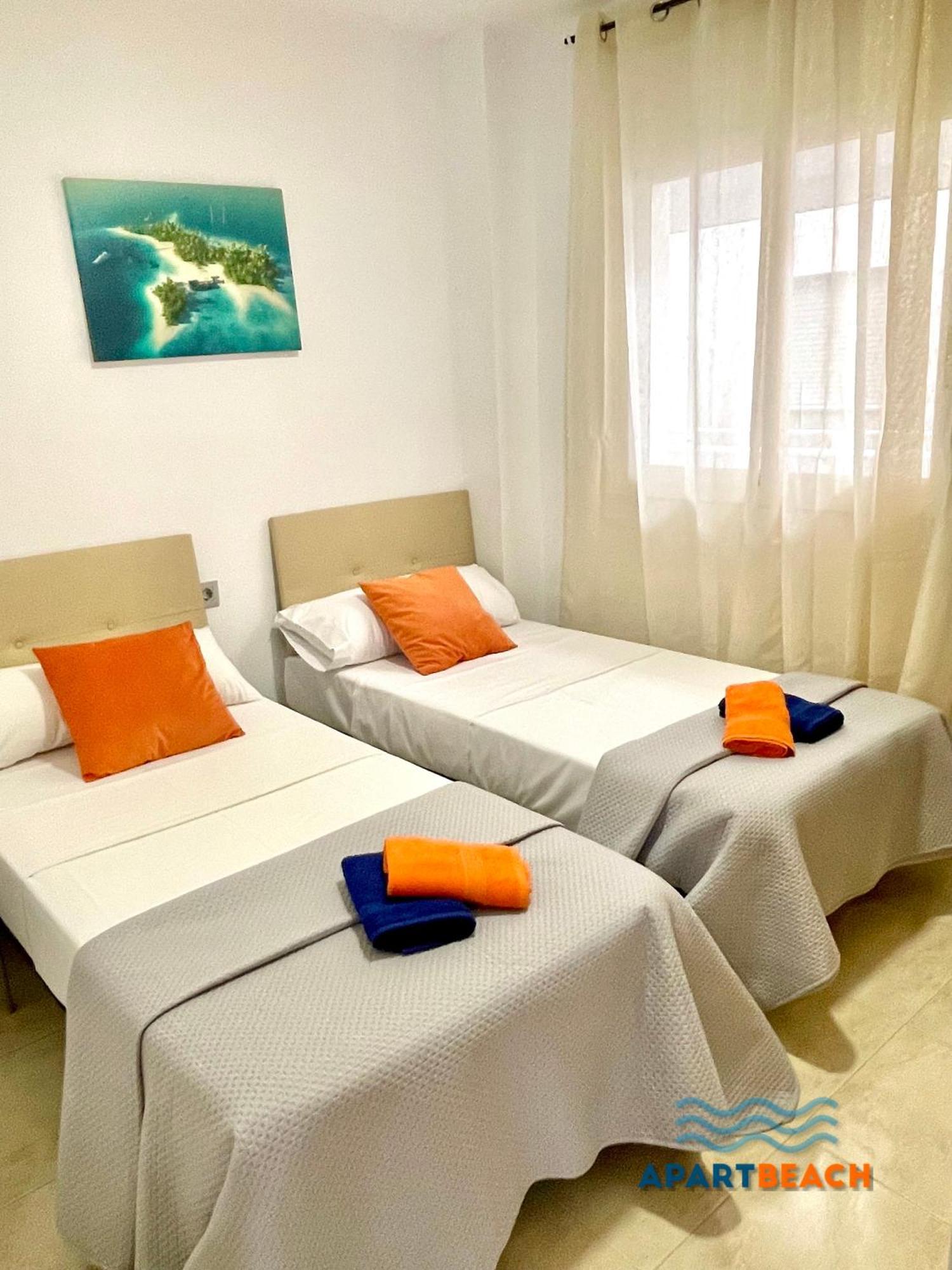 Apartbeach Golden I Muy Luminoso Junto Playa Y Climatizado Салоу Экстерьер фото